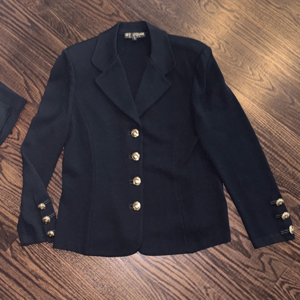 St John Santana knit suit pleated pull on pants blazer jacket sz 14 gold buttons